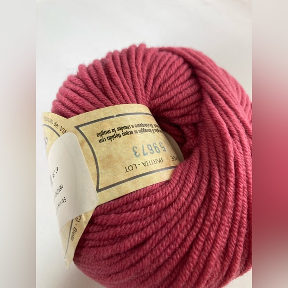 Vintage Fare Baruffa Otto Watermelon Pink Extra Fine Merino Wool 50g 4 Balls - Picture 4 of 6